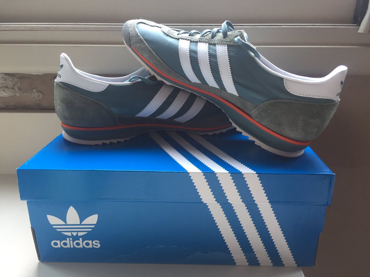 sirmenrcde's tweet photo. ADIDAS SL 72. Estás modelo de bambas Adidas es el mismo que se utilizó en las olimpiadas del año 1972.
#casual #adidas #distinguidos https://t.co/llsKhQd81f
