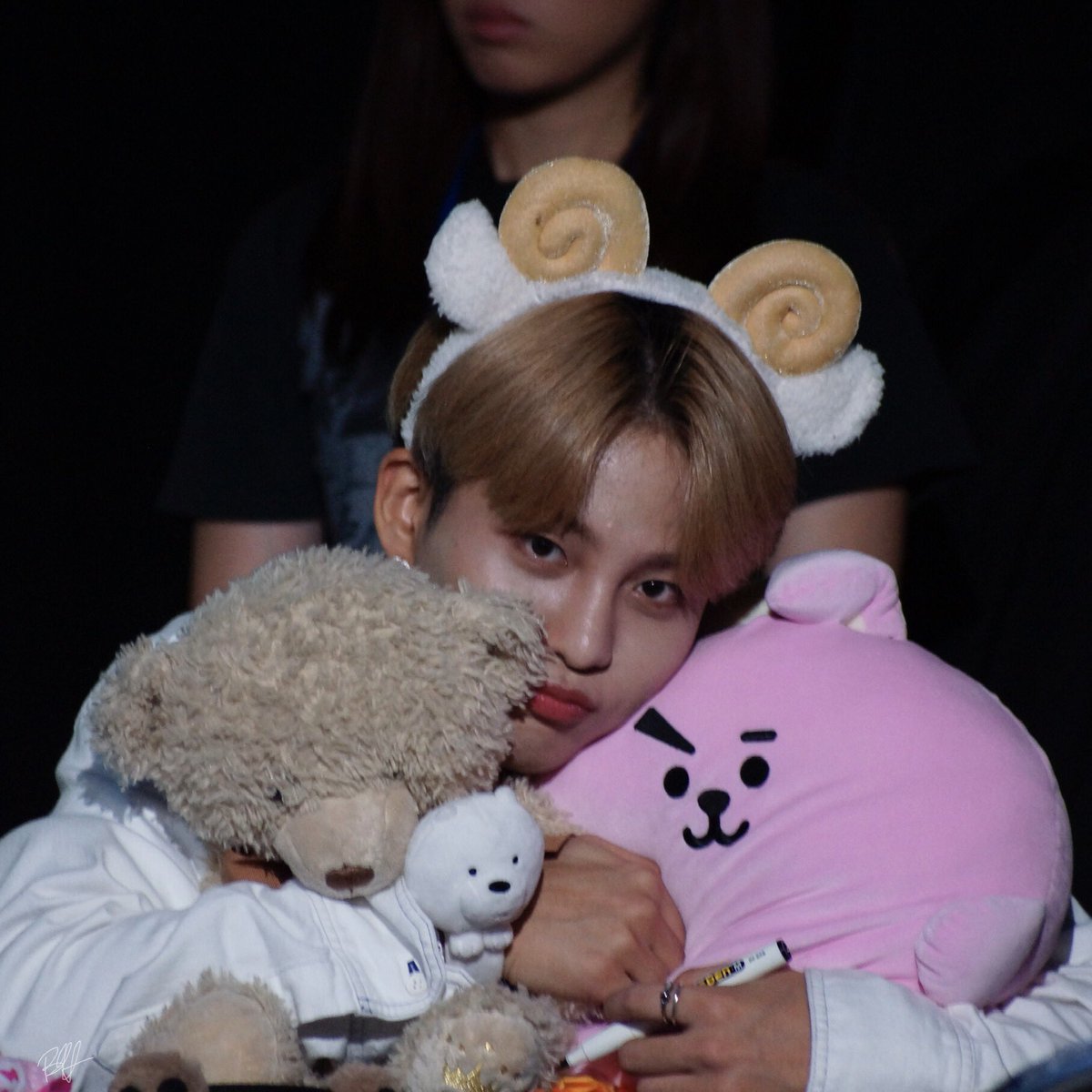 jongho with plushies, do not open thread if you have a weak spot for jongho