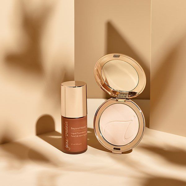 Skin_Oracle's tweet photo. Offering a beautiful semi-matte finish, this long-lasting foundation provides triple action by acting as a primer, concealer and foundation. 

Shop @janeiredale_UK online now at Skin Oracle.

https://t.co/TKyRPAImsf https://t.co/wMNVKuaOtP