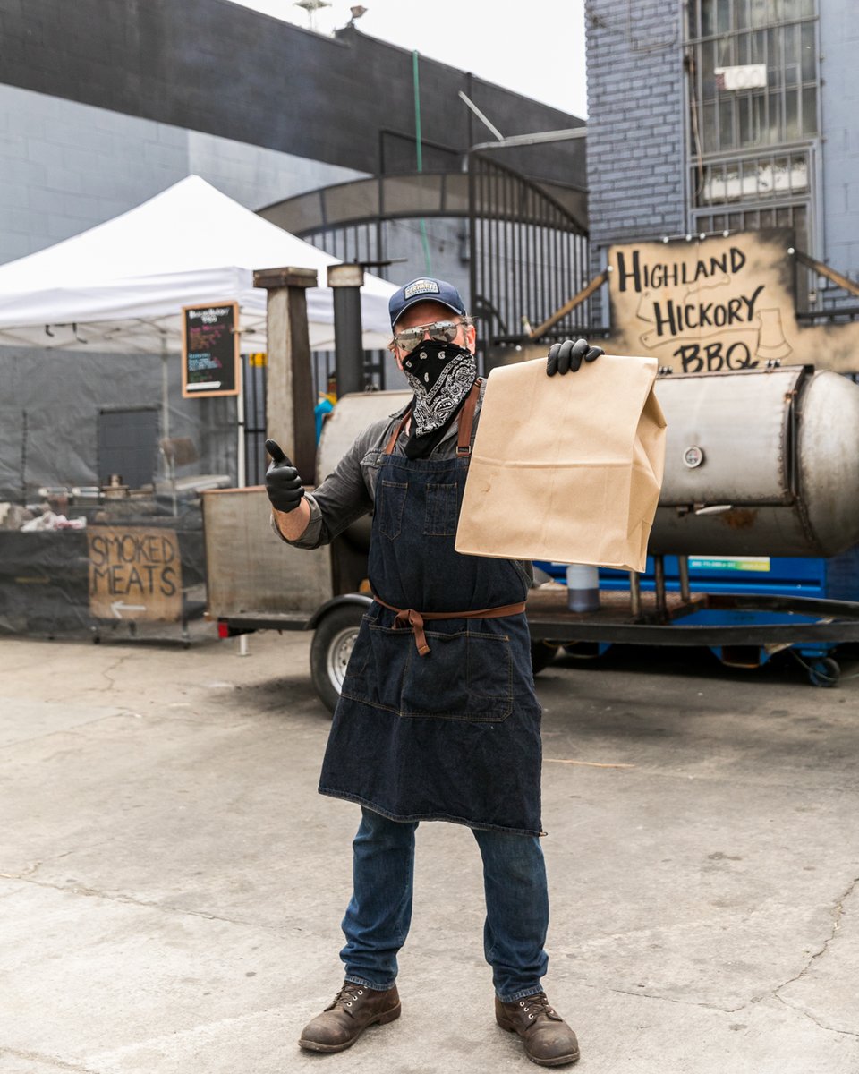 Boomtownbrewery's tweet photo. Saturday means BBQ! Our good friends @HHsmokedmeats are braving the heat & adding a little smoke w/ their delicious #BBQ from 12-7pm. Preorder at https://t.co/rEXPtzwVJN
Don't forget the beer! Order your suds at https://t.co/Fgcme9xqve
#DTLA #LABBQ #LAFoodie #LABeer #EaterLA https://t.co/GGJGUq2Iyh