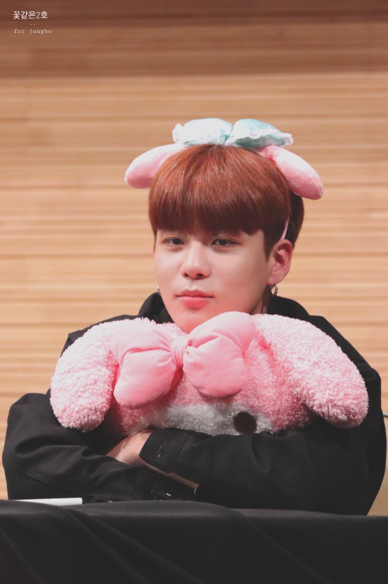 jongho with plushies, do not open thread if you have a weak spot for jongho