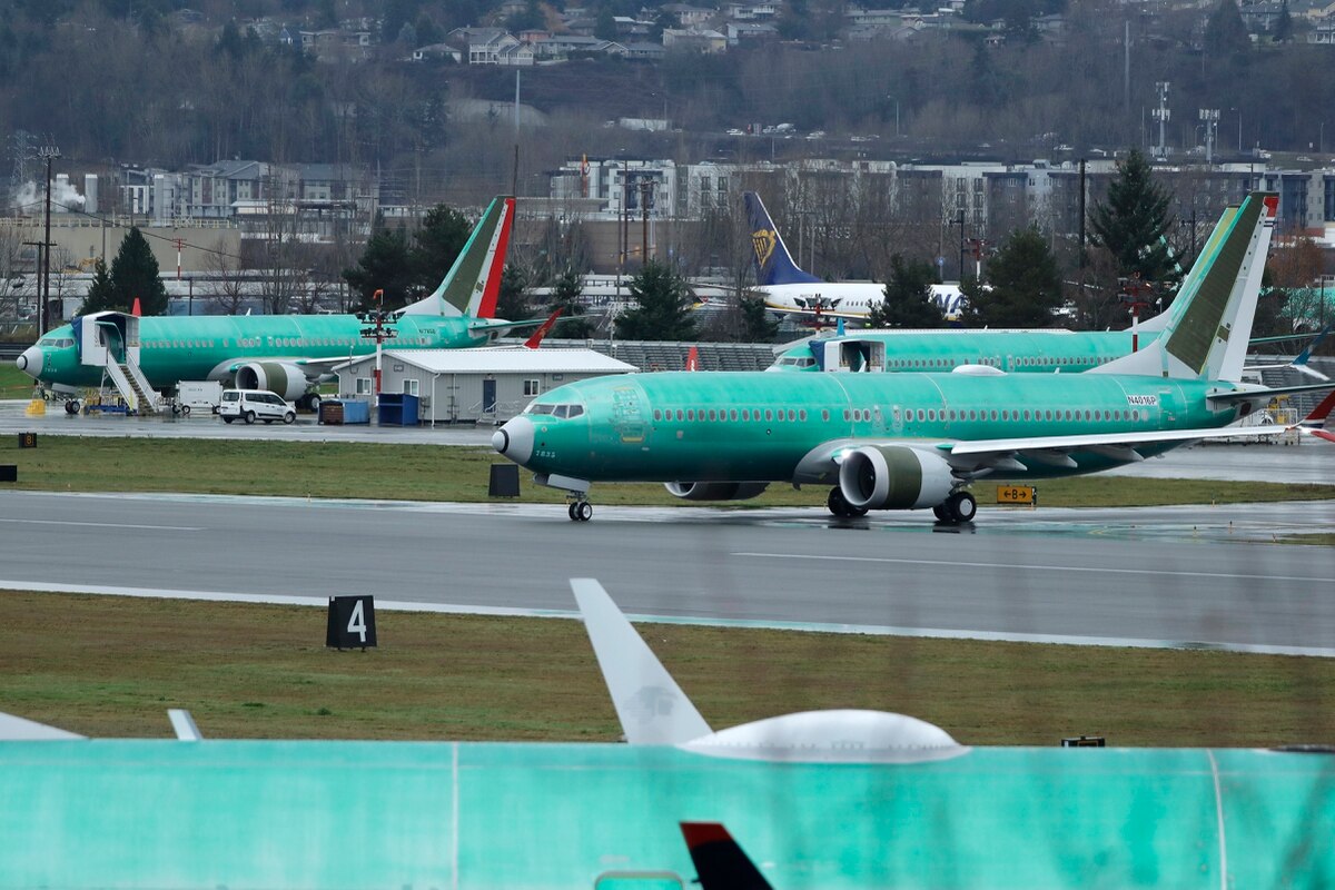 elfinancierocr's tweet photo. Boeing da marcha atrás y no comprará el negocio de la empresa brasileña Embraer https://t.co/otazGueafO https://t.co/gRjVm5HS5x