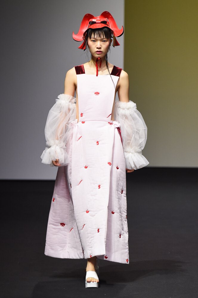 in 2015 she founded her own brand under the name of MINJUKIM, her fashion shows are known for starting with a design featuring a core, self-designed print that appears through out the rest of the collection
