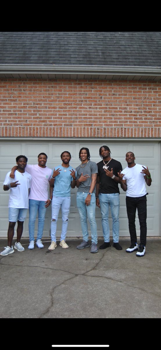 ChristianTed_'s tweet photo. Let me Bless the timeline real quick😎🖤 #GANG https://t.co/M3MznVHqzi