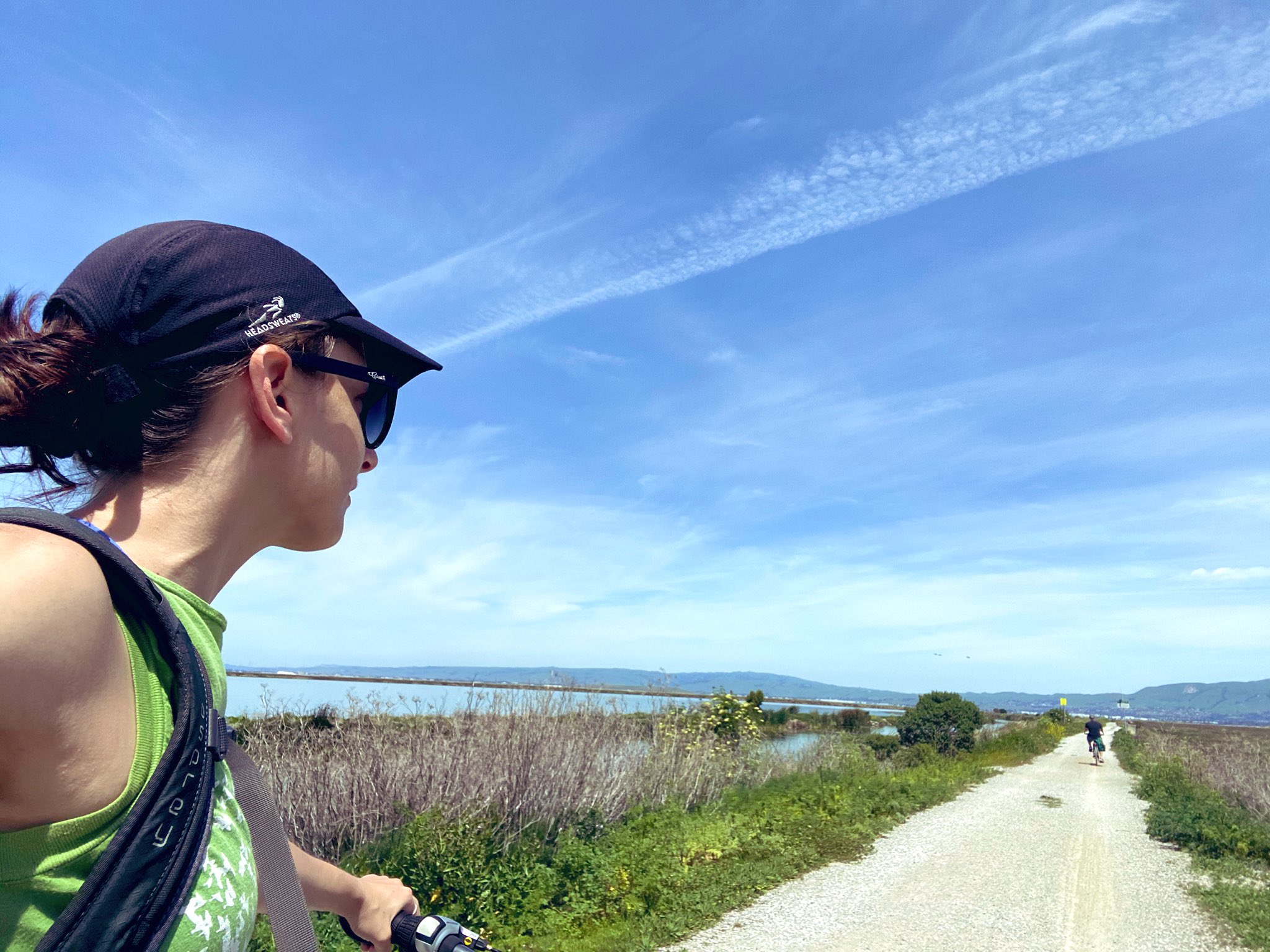 Elise Graves on Twitter: "Super warm bike ride today with some squirrel
