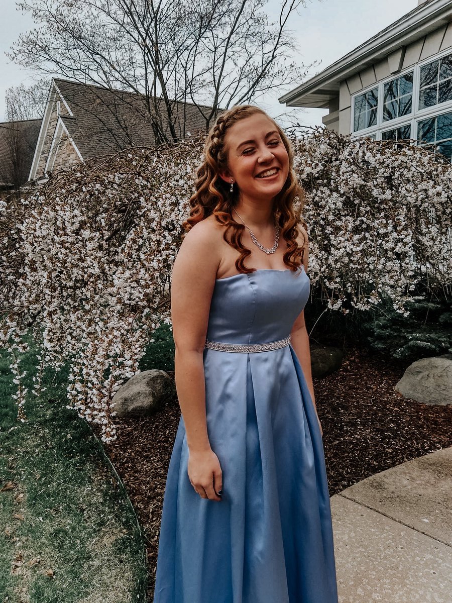 who needs the venue... alexa and i dance pretty well in my kitchen already #prom2020 <a href="/JenisonStudCo/">Jenison Student Council</a>