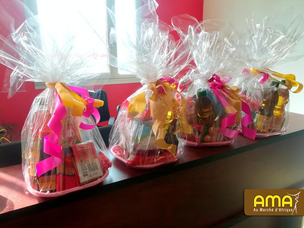 afrique_ama's tweet photo. Vos Packs à partir de 3000f
Offrez des cadeaux à vos proches durant cette période pieuse🙌
#CIV225 #PackRamadan #Ecommerce #Marketplace #Cotedivoire #Muslim #ramadankareem https://t.co/UMCTWgJxi3