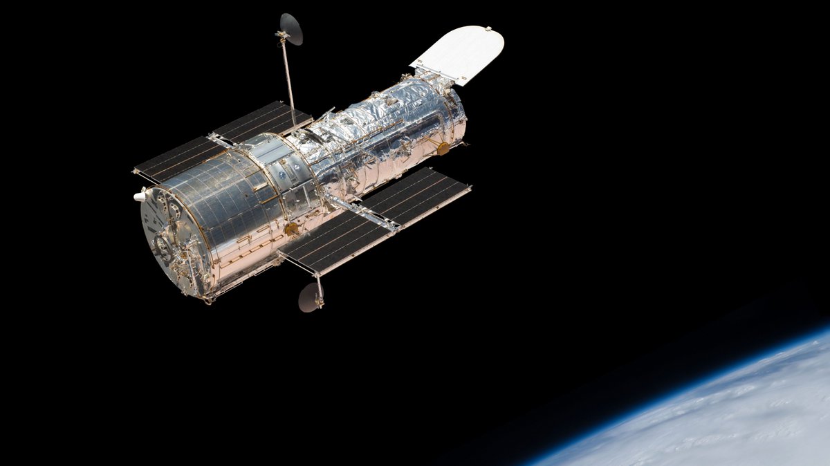 The Hubble Space Telescope can read newspaper print from a mile away!