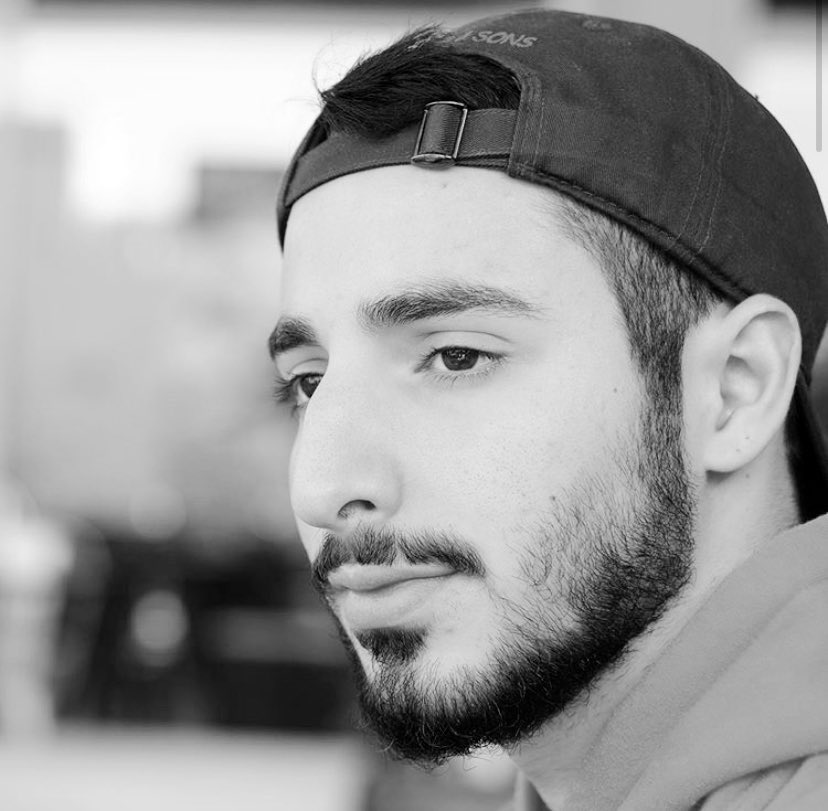 Forjumaahayez's tweet photo. ربي ارحم موتانا و اغفر لهم و ارفع درجاتهم، هم في غنى عنا ولكن ليسوا في غنى عن رحمتك،ربي ارحمهم واجعل قبورهم روضة من رياض الجنة❤️ https://t.co/tuSPc7USYx