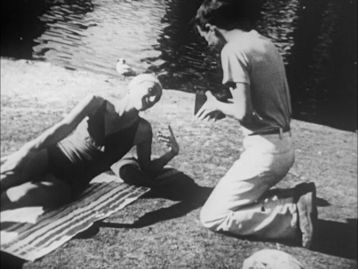 I haven't confirmed any of Peterson's Workshop 20 films were in fact shot in Golden Gate Park. Perhaps a bit of The Cage? Can't be sure. But James Broughton returned to the park many times after Mother's Day. I think this bit from 1950's The Adventures of Jimmy is Spreckels Lake?