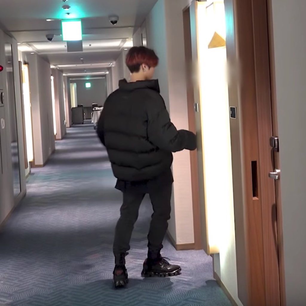 the ᵇᵉˢᵗᵉˢᵗ boy ever