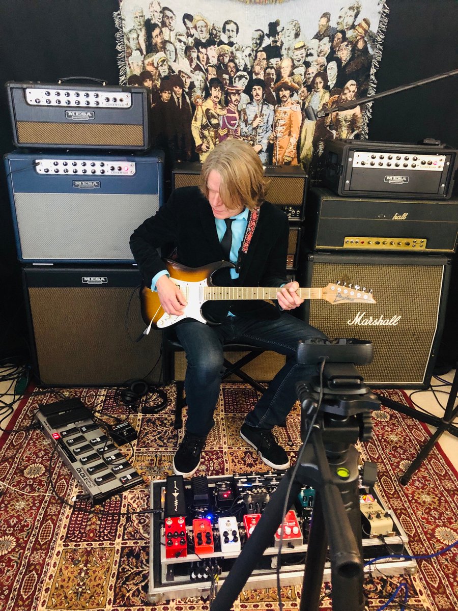 Andy Timmons On Twitter Going Live In20 Minutes On Https T Co Osgi8tk1ha Fur A Rendition Of Sgt Pepper