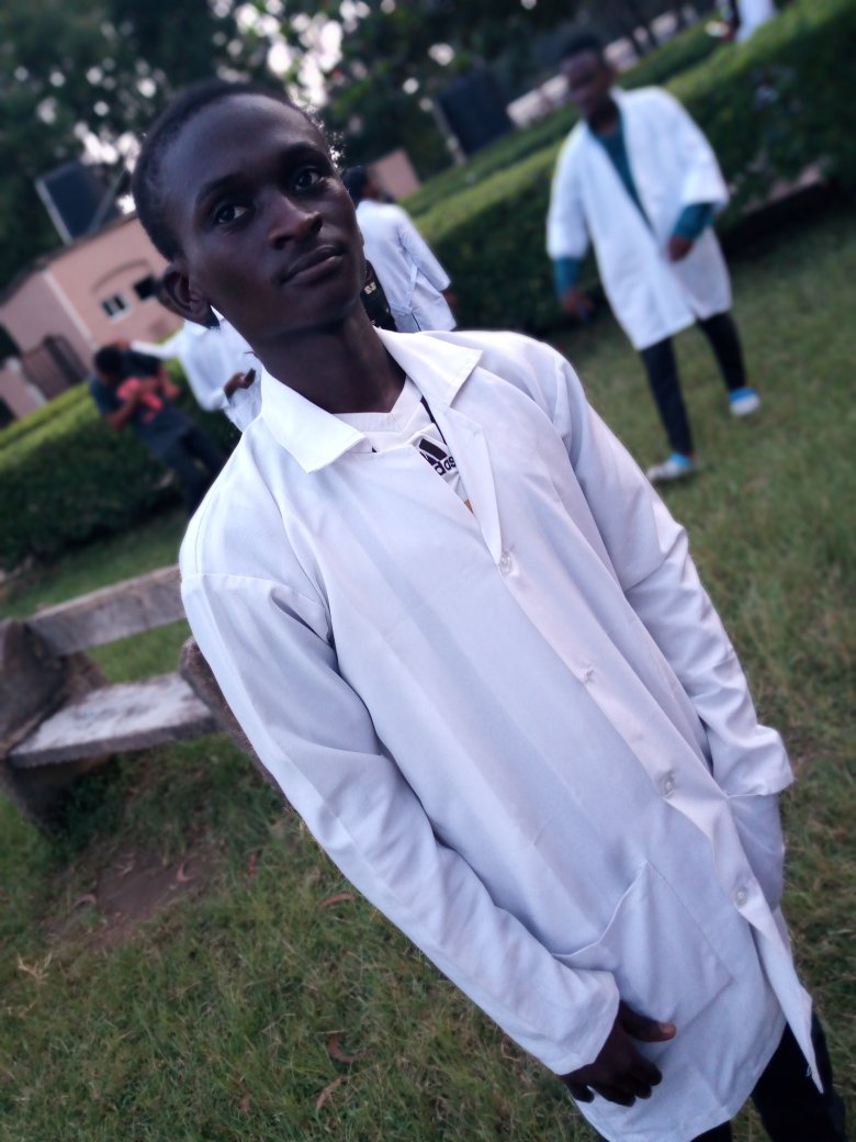 Ahyad001's tweet photo. Am yahaya ibrahim A student of Microbiology department of ABU Zaria, Microbiologists demand recognition and appropriate laws to validate our practice in Nigeria #professionalise MICROBIOLOGY https://t.co/CNOKs9IuPN