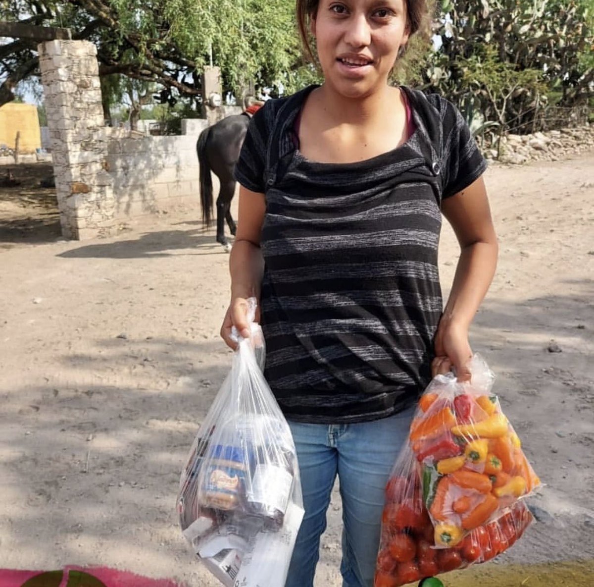 DanielAcostafr's tweet photo. Cuando les digo que vamos a cambiar a México, es un sueño que vamos a hacer juntos #TeAmoEligeMexico @EligeMexico https://t.co/xZbCwGt3UZ