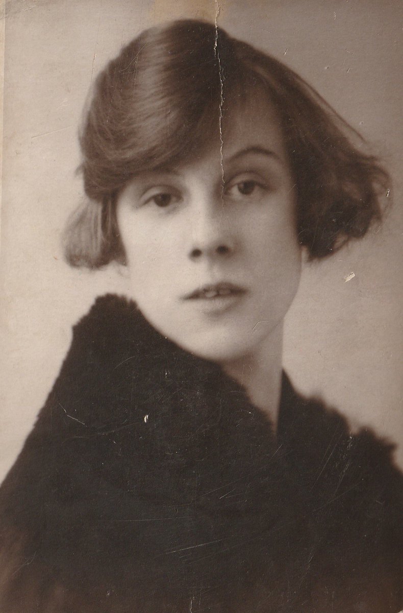 ..& this is my nan. Her name was Sarah Bevan (nee Derrington). She was born in Hockley, Birmingham on the 9th of October, 1906. This picture was also taken in about 1927 when Sarah was around 21, shortly before or after this they were married at St Matthias’s church in Aston...