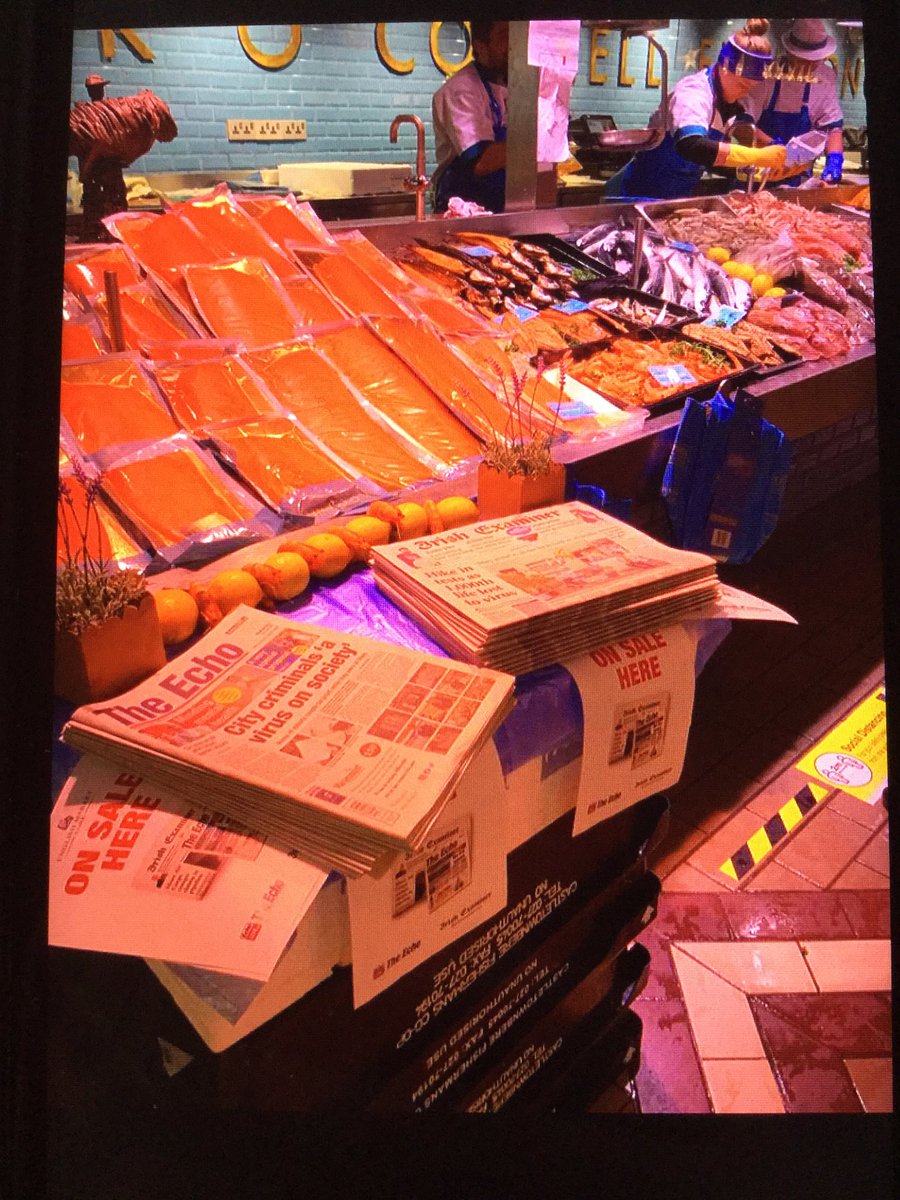DympnaMurphy1's tweet photo. Great to see or even read that the @irishexaminer is now available in @EnglishMarket #cork @ABCbreadcork and @pattheenglishm1 #shoplocal #supportourfrontlineheros #keepingthingscorklike #corklike #dapaper https://t.co/YXB41du3EF