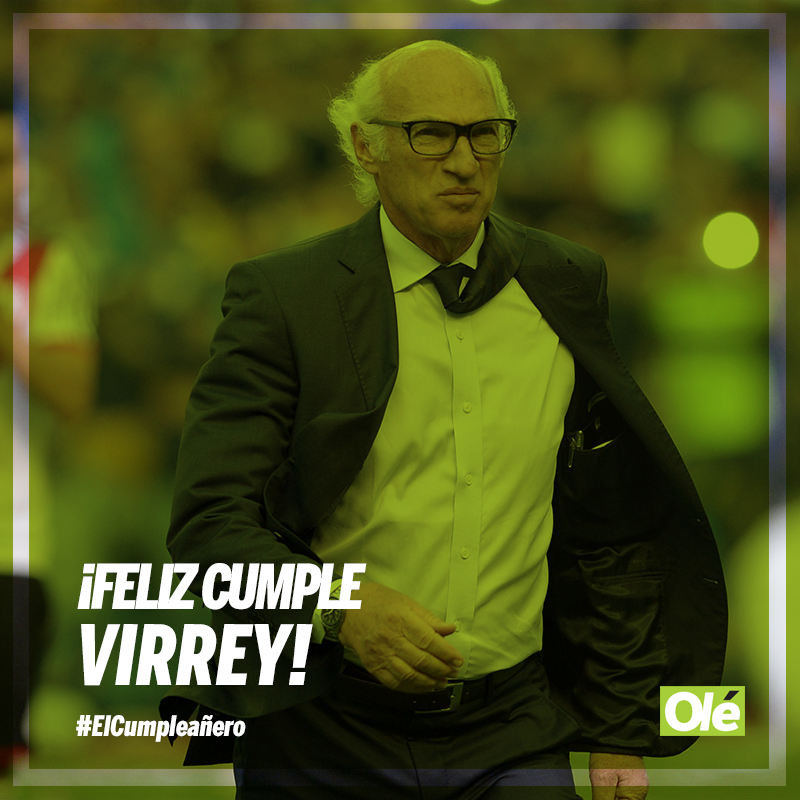 DiarioOle's tweet photo. ⚽🏆 4 veces campeón de la #Libertadores.
🌎 3 veces CAMPEÓN DEL MUNDO.
🇦🇷 8 veces campeón del fútbol argentino como jugador y DT.
🔝 Goleador histórico de Vélez y 9° entre los mejores anotadores de la Liga de Francia 🇫🇷
🎂👑 ¡Cumple 71 el VIRREY, CARLOS BIANCHI! ¡Saludalo! 🙌🙌 https://t.co/EFgvfg8Qb8
