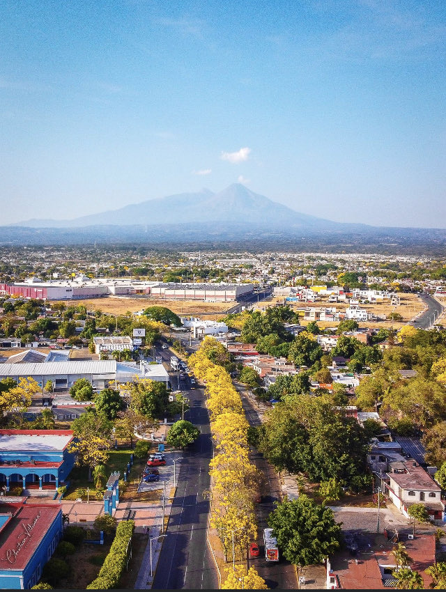 Hermoso #Colima 🥰🥰 
Y #YoConAMLO   
#ColimaSaldraAdelante  #MexicoSaldraAdelante 
Cómo de que no !!