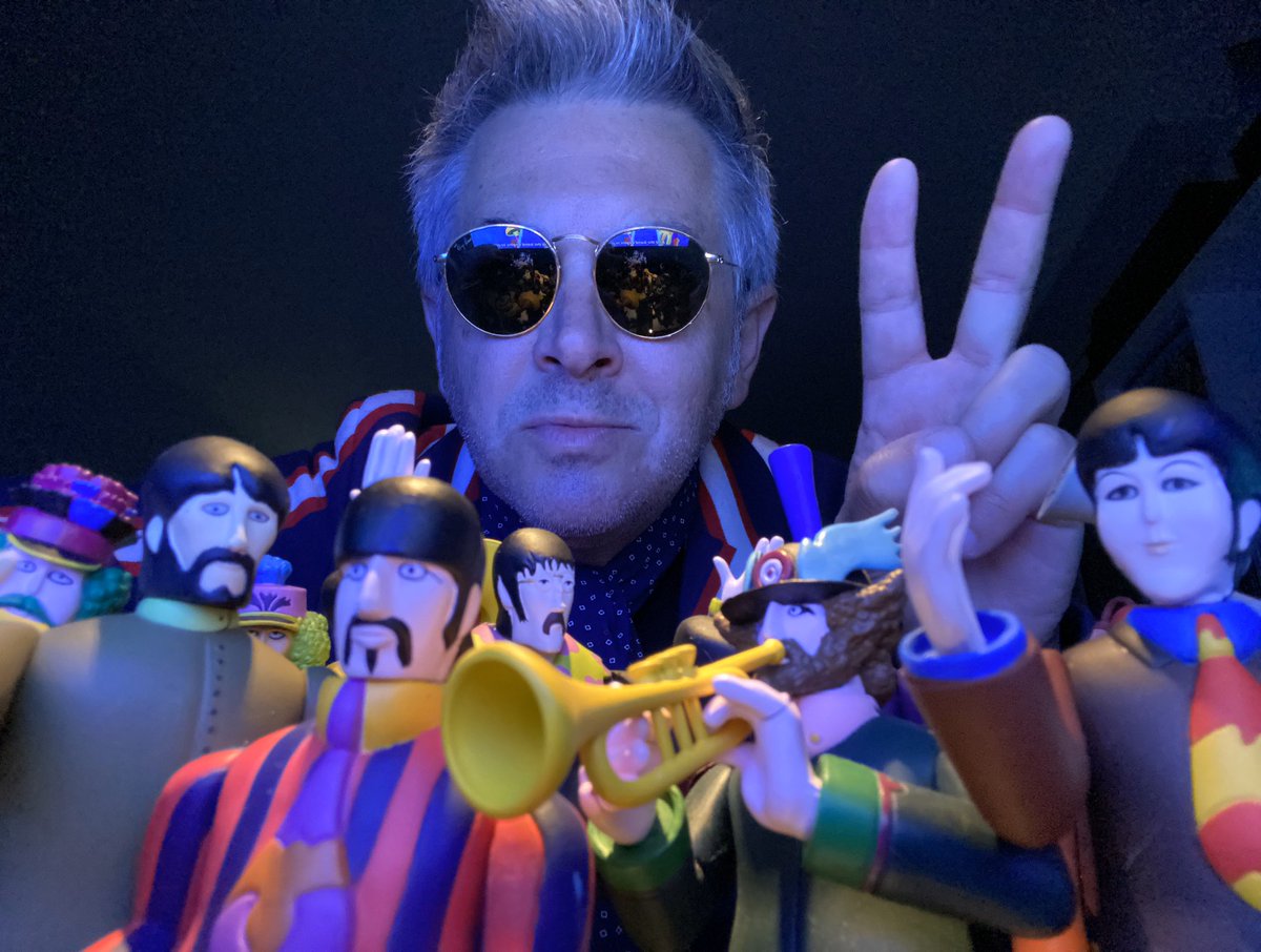 p4ddymmm's tweet photo. Karaoké Yellow Submarine Live !
#yellowsublive #maccaclub #yellowsubmarine #stayhome https://t.co/0Dxa6iRiF1