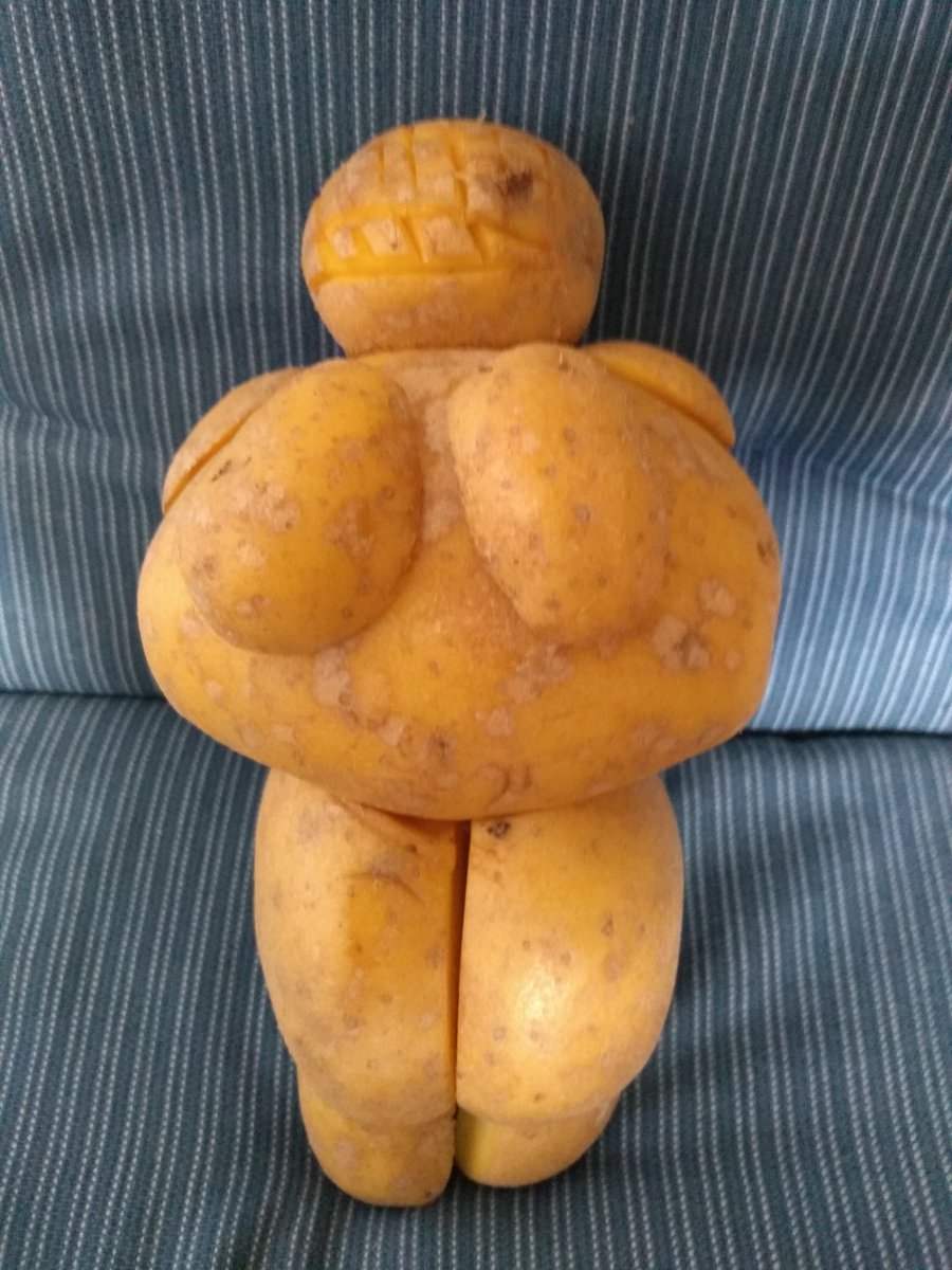 womensart1's tweet image. Venus of Willendorf &apos;revisited&apos; via @ SndrNkl

#StayAtHome #LockdownArt #gettychallenge