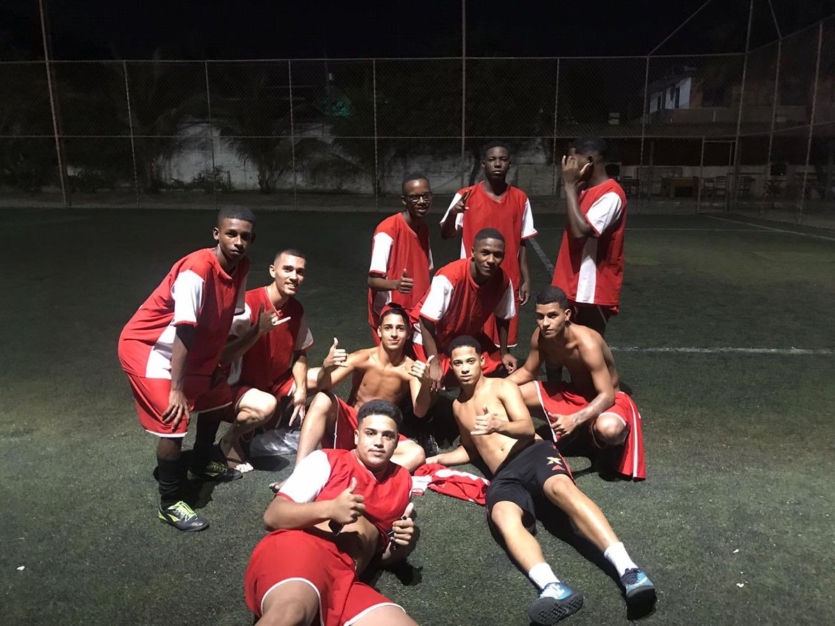 PitbullFc2's tweet photo. Freguesia acaba nunca? 🤪😂😂 https://t.co/CX36merSkp