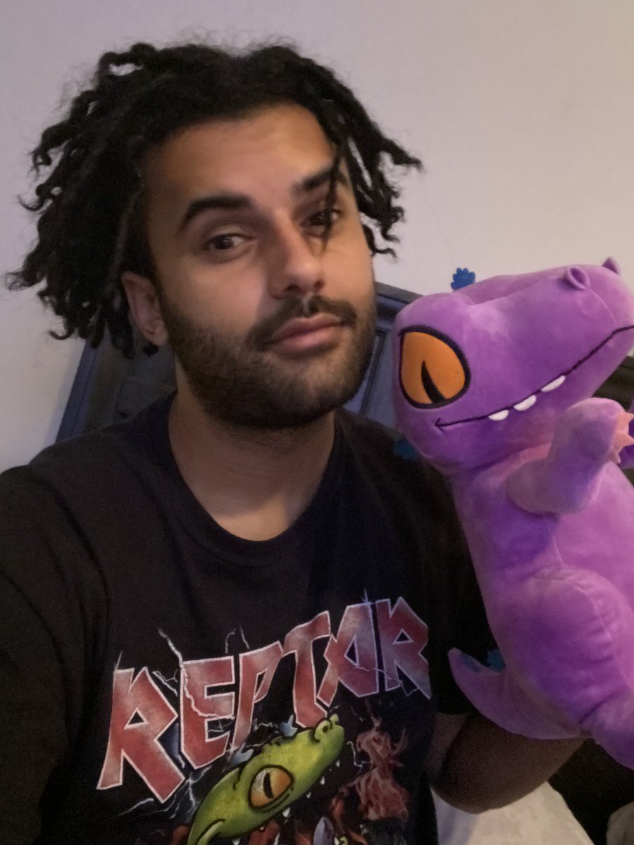 ADHDsWorld's tweet photo. From Fanmail to full-time nightstand buddy!!😂 I love plushies, but the plushies and mail sent by the #RepPack are way more special than anything I own. Im so grateful everyday! I put fanmail items by my bedside to remind myself why I do what I do and its motivates me every time! https://t.co/lVuPshPo6L