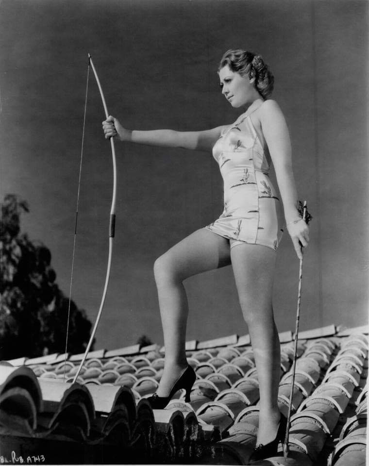 Baby Joan Blondell, armed and dangerous. pic.twitter.com/ofTWXaryw1. 