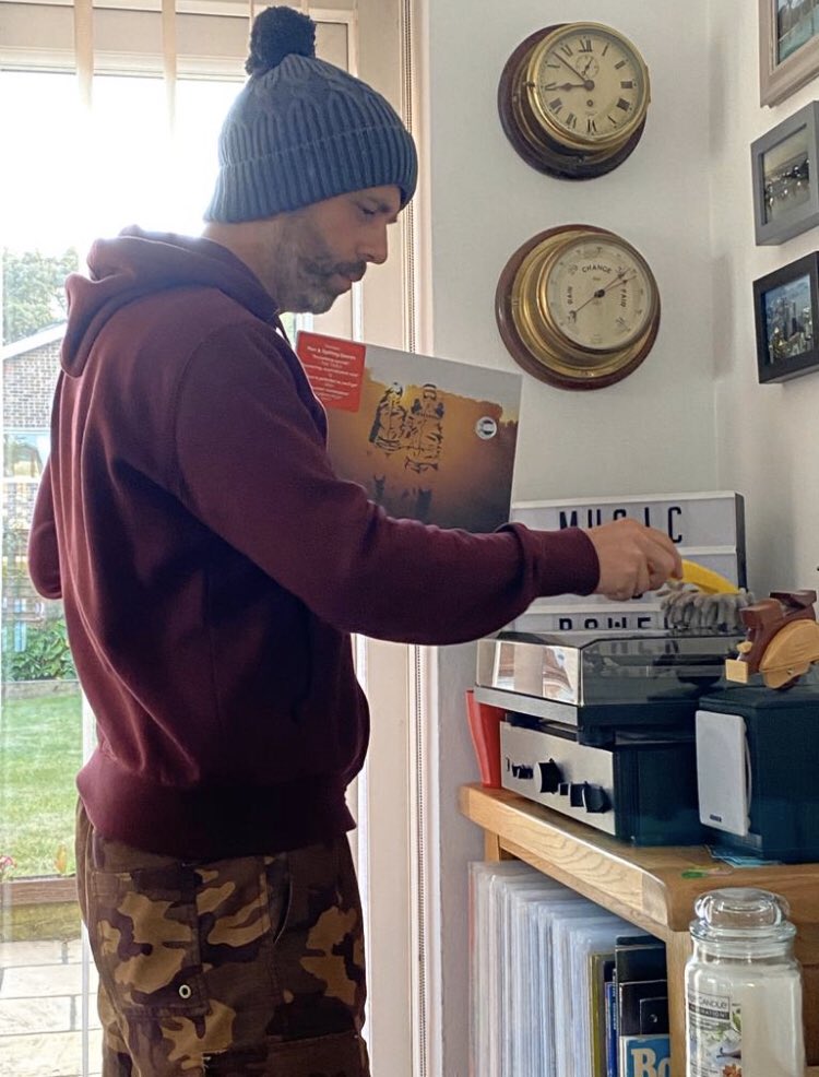 ChiefVinyl's tweet photo. Constantly accused of not doing the housework by my very good wife @schwardy79. My response? “ I clean the important things!” #recordplayer 😂 https://t.co/6q4AIrDcn3