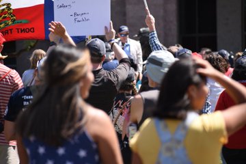 View image on Twitter