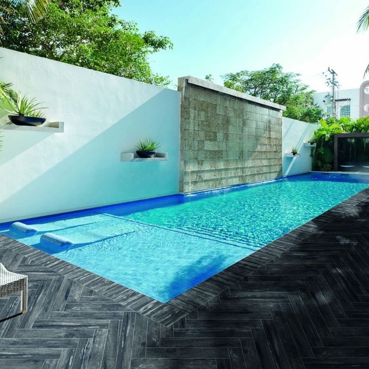 Choose one: outdoor pool