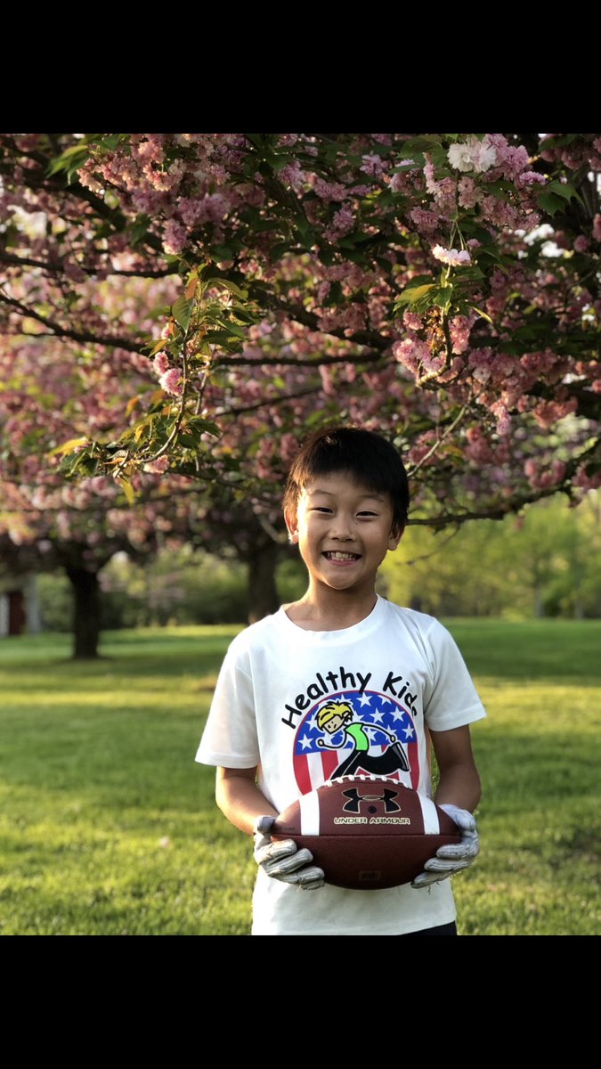 So blessed to see our kids grow.  Nan in 2020, 2019, and 2018 playing football in the back yard.  Pictures taken each year in late April.
