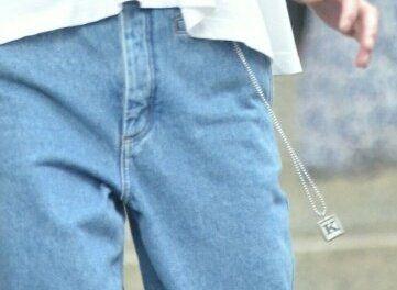 when jonghyun couldnt resist n bought the initials necklaces. n key wore it