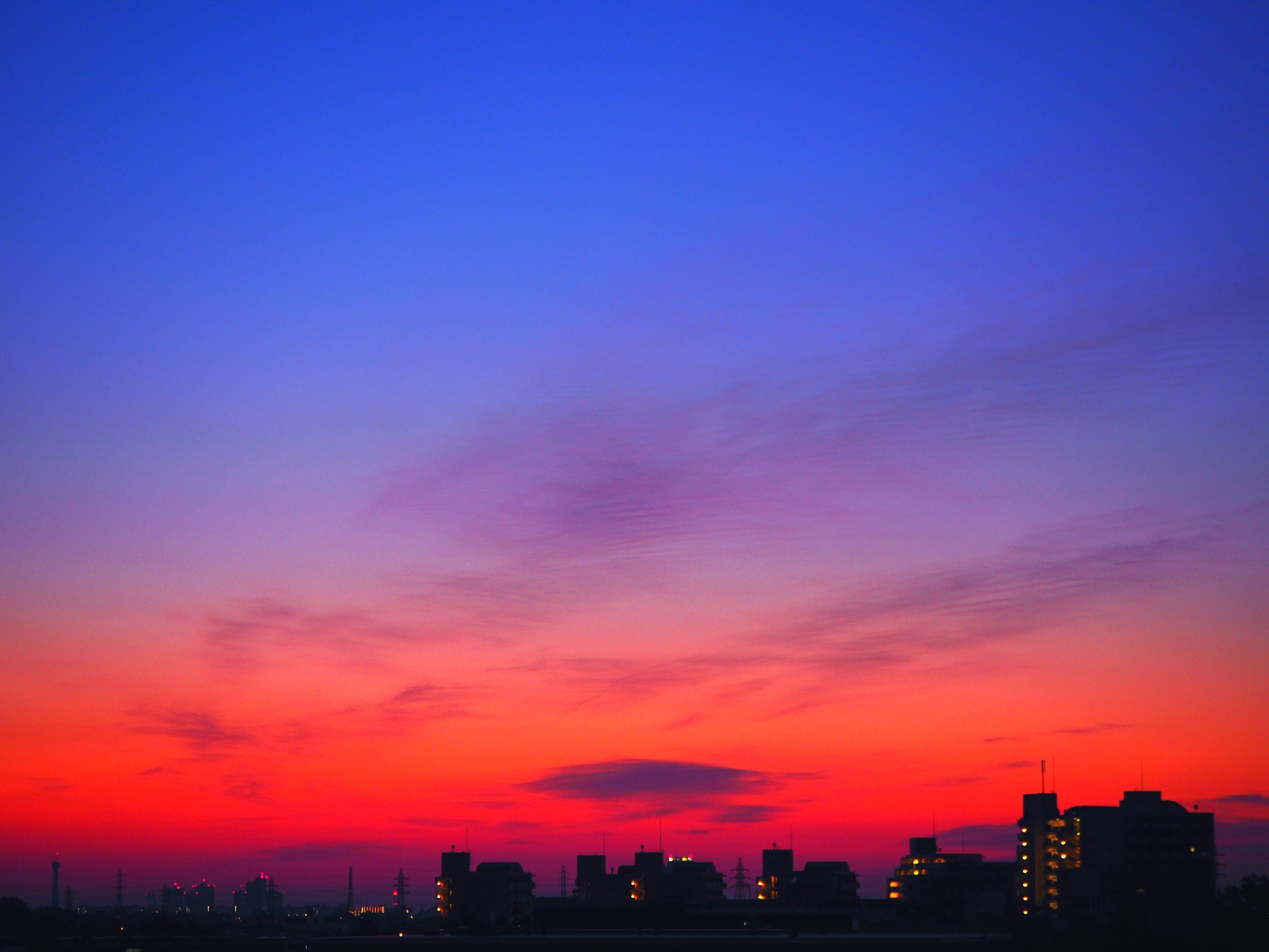 Yasu C10 ブルーモーメント イマソラ 朝焼け 日の出 マジックアワー ブルーモーメント ブルーアワー 空 空のある風景 写真で伝えたい私の世界 写真で奏でる私の世界 雲 富士山 Stayathome Stayhome 西東京市 T Co H0b3ylehae