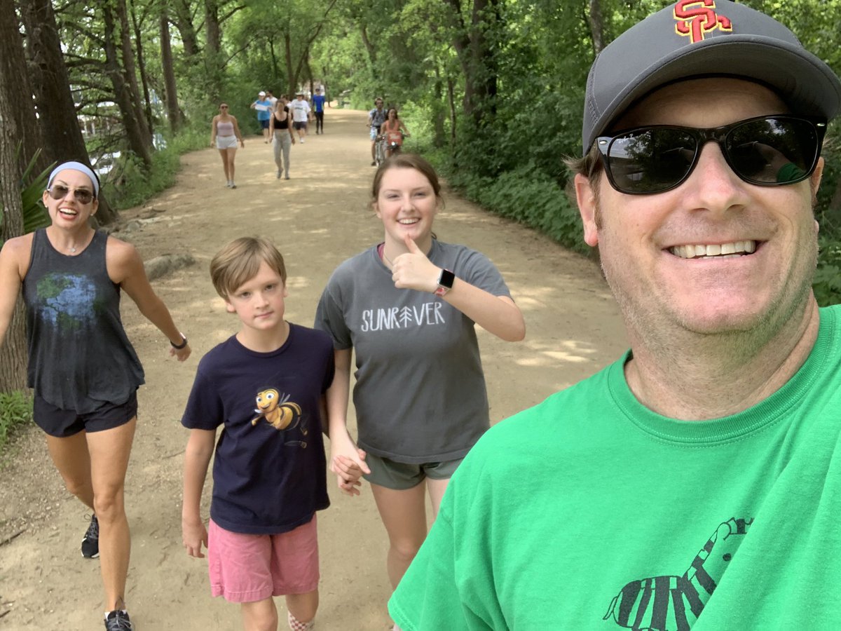 SHenderson1975's tweet photo. Our Austin family is honored to be part of the #VirtualRunWalk with #TeamThermofisher. Thank you to @onelambda &amp; @donateliferunwalk for allowing us to participate. https://t.co/cjxEdfQdHy