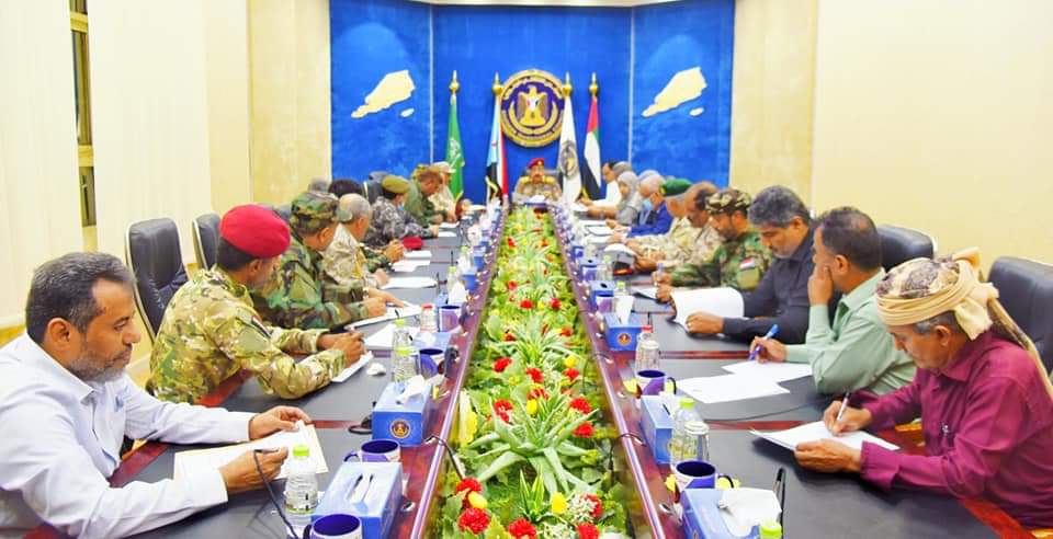 المجلس الانتقالي الجنوبي يعلن الادارة الذاتية للجنوب اعتباراً من منتصف ليل 
السبت 25/4/2020م الموافق 2 رمضان 1441هـ.