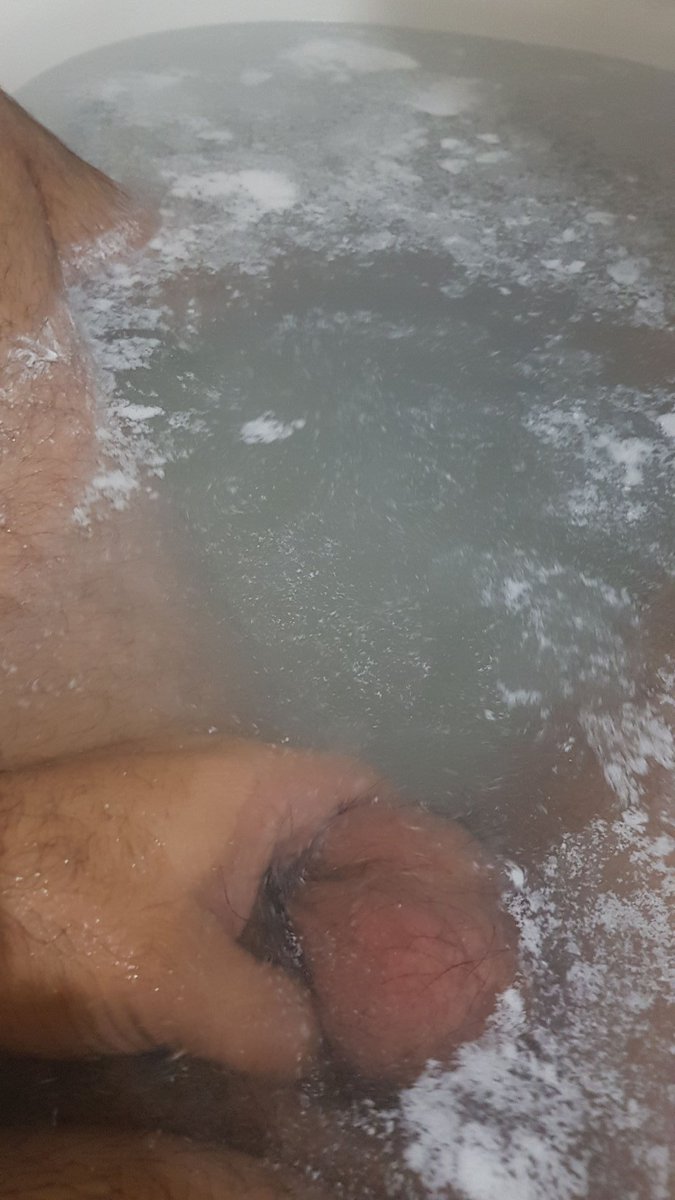 DarioLP4's tweet photo. Ducha! https://t.co/wYuwl4bVUP