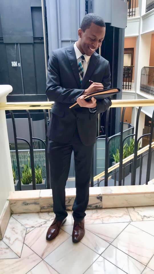 talkswithtrell's tweet photo. I can’t to start dressing up again...
#ΦΒΣ #1914 #ΙΔ #DapperMAB #GOMAB https://t.co/7UzeZxExZ9