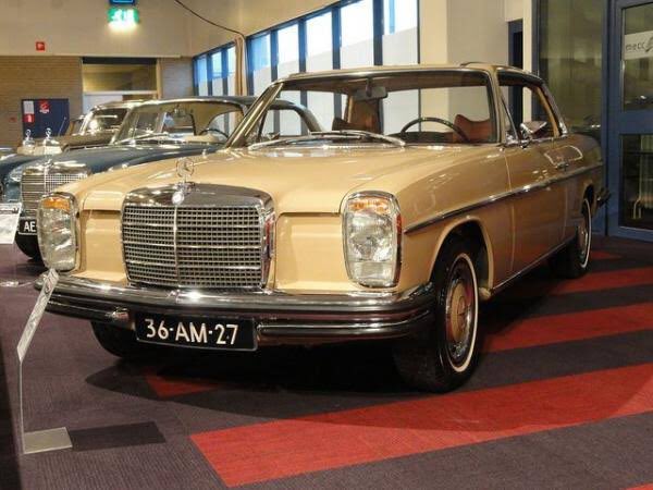 峰a子 椎名林檎先生が罪と罰pvで真っ二つにしてらしたベンツも良いですね ちなみにコレはリアル愛車だったそう