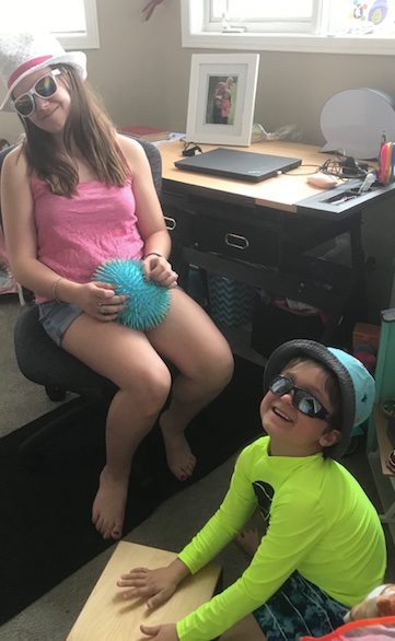 EthelGardinerPS's tweet photo. These two certainly have beach day spirit! I hope they got a chance to get outside today with those awesome shades and enjoy the nice weather!  
#thegrizzlyway @EthelGardinerPS #grizchallenge https://t.co/mv3Ym3pJLG
