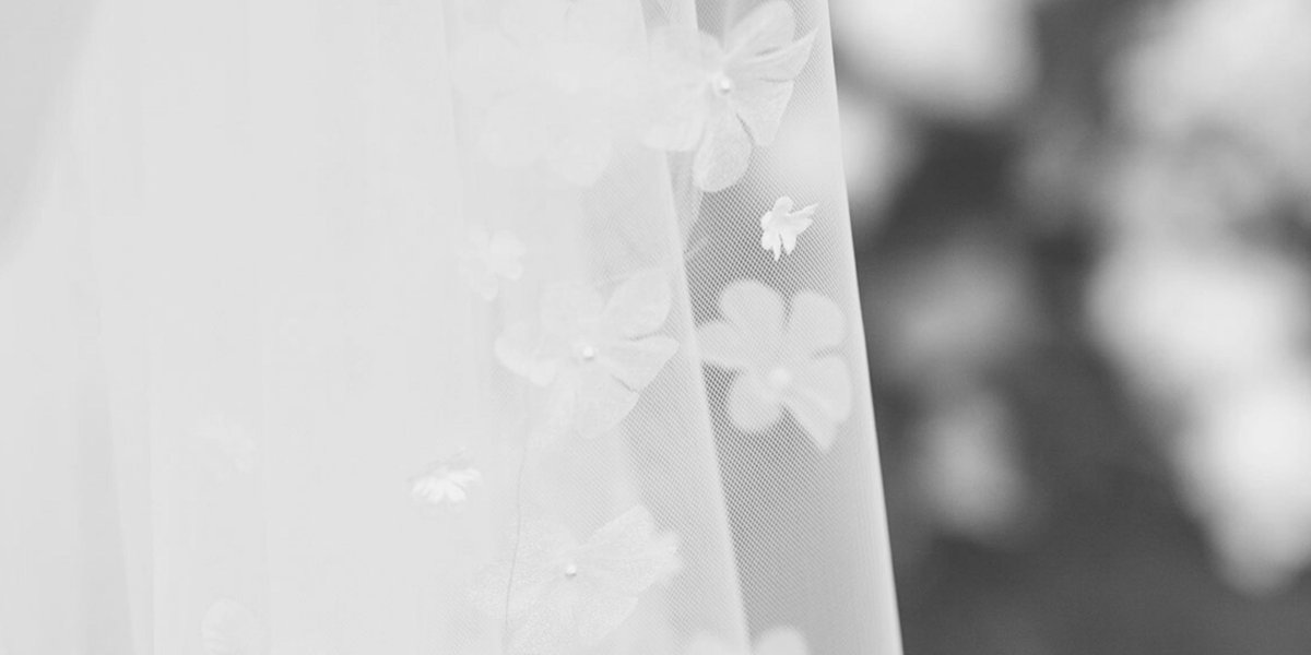 Details create...The Perfection💖 → maisonmelise.com/shop/bridal-ve…

📸: @bortescristian 

#maisonmelise #veils #rotterdam #thenetherlands #sustainablefashion #wedding #bridetobe #verloofd #jurkenopmaat #entrepreneur #culturalwedding #weddingplanner #fashiondesigner #loveisblind #art