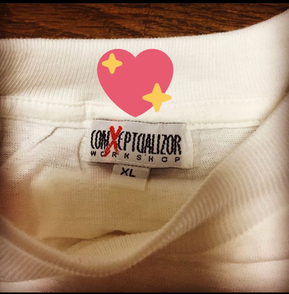 bacbacbac43's tweet photo. 本物のカルトTシャツ https://t.co/uqcYG3U3RQ