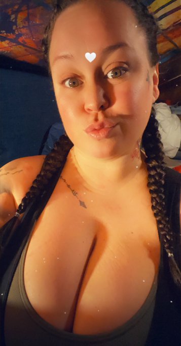 Happy Saturday everyone ! ❤️ https://t.co/j7NtsrJybt<a href="/tag/mvsales"class="tags"><span>#mvsales</span></a>