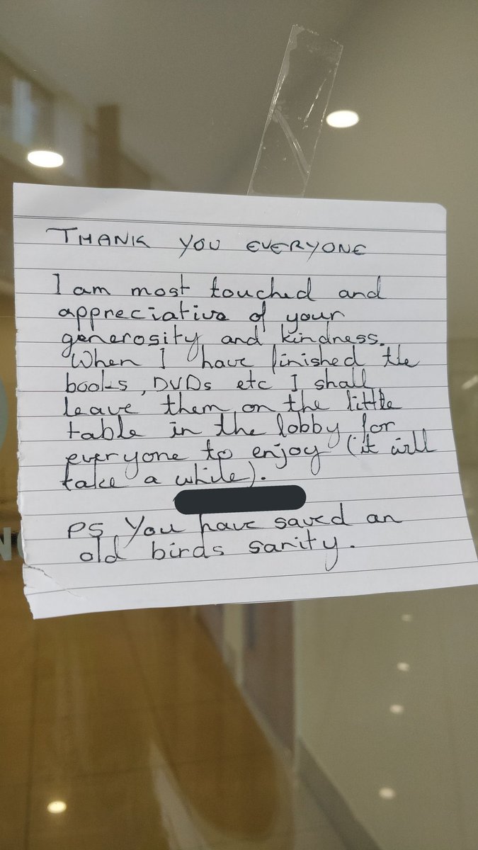 dayshadickey's tweet photo. Positivity Post #3 We might be in a time where we have to oblige social distance, but we can still help others! A kind gesture can be the highlight of someone’s day.Helpful neighbors can make for a happy neighborhood #sportrivalryman @SportRivalryMan @chavardphd @SportRivalrycom https://t.co/Wb7VFGDwVL