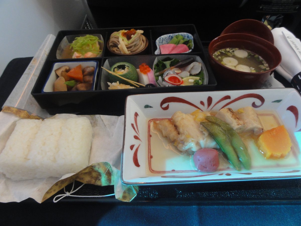 関西空港 ご飯 最高のイラストと図面