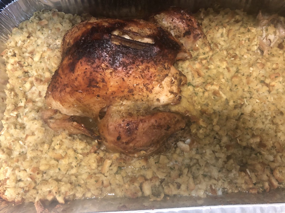 Michael63562891's tweet photo. I felt like eating turkey today and it was amazing. #whoshungry https://t.co/gICBXnWotZ