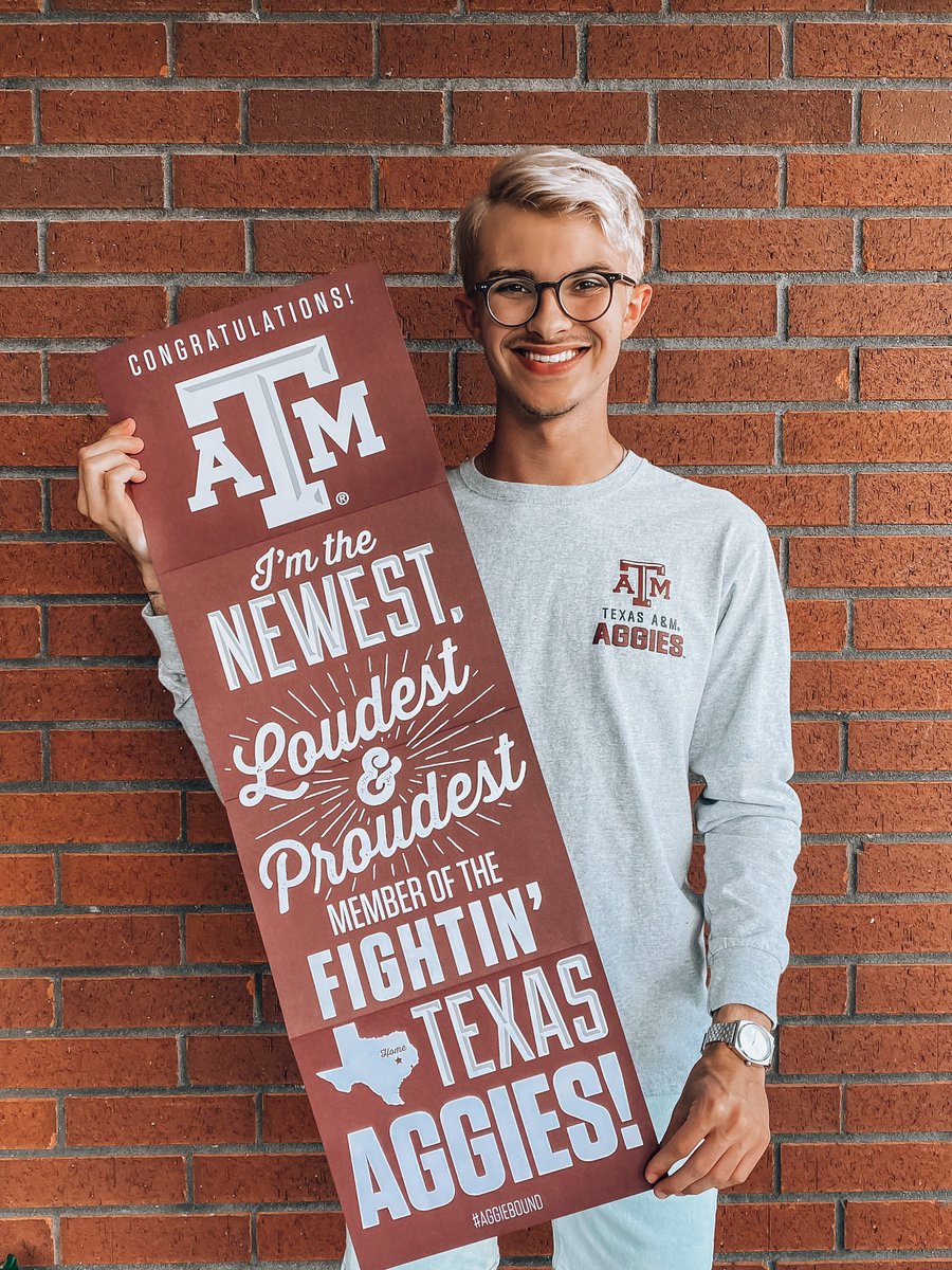 BrittianG's tweet photo. #Aggiebound https://t.co/6piYPxlxN7