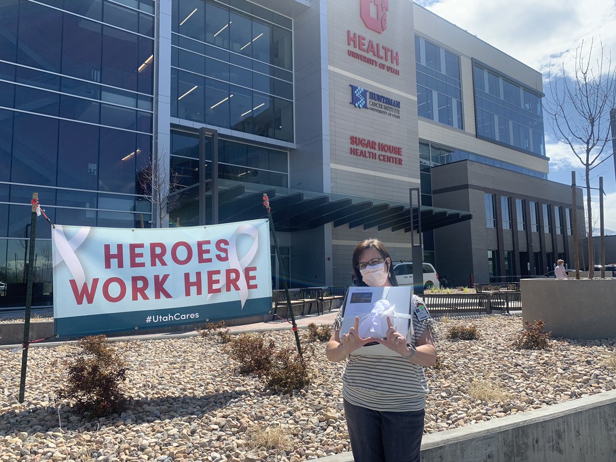 🚨🙌🏻🚨 Thank U !!! <a href="/LittleAmericaSL/">Little America Hotel</a> for the cookies donated to our <a href="/UofUHealth/">University of Utah Health</a> Sugar House Health Center teams!! #feedtheheroes #HealthCareHeros #ThankU