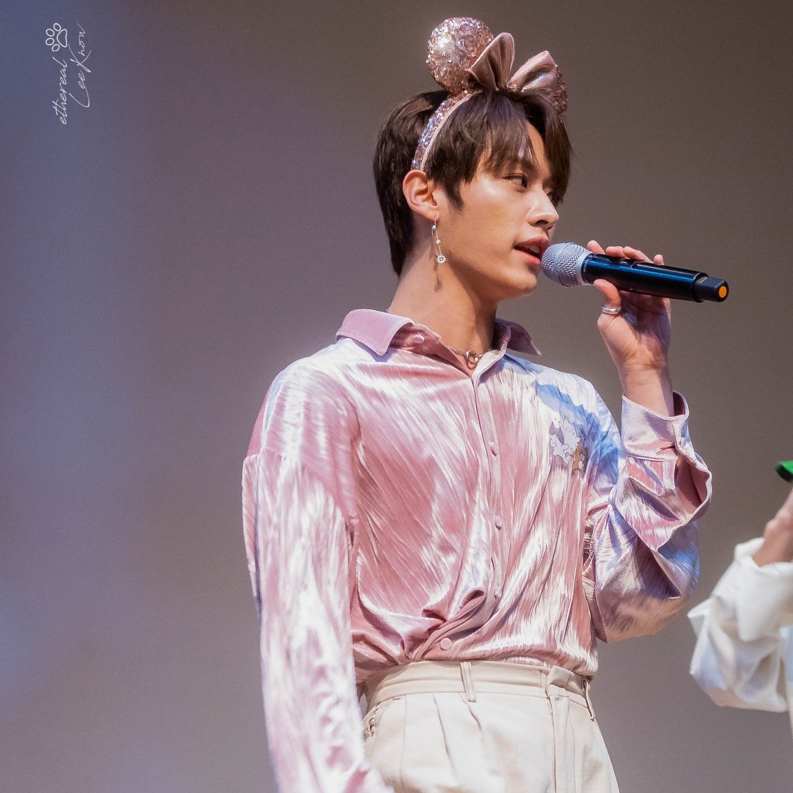 tiny yet necessary 200104 minho thread: