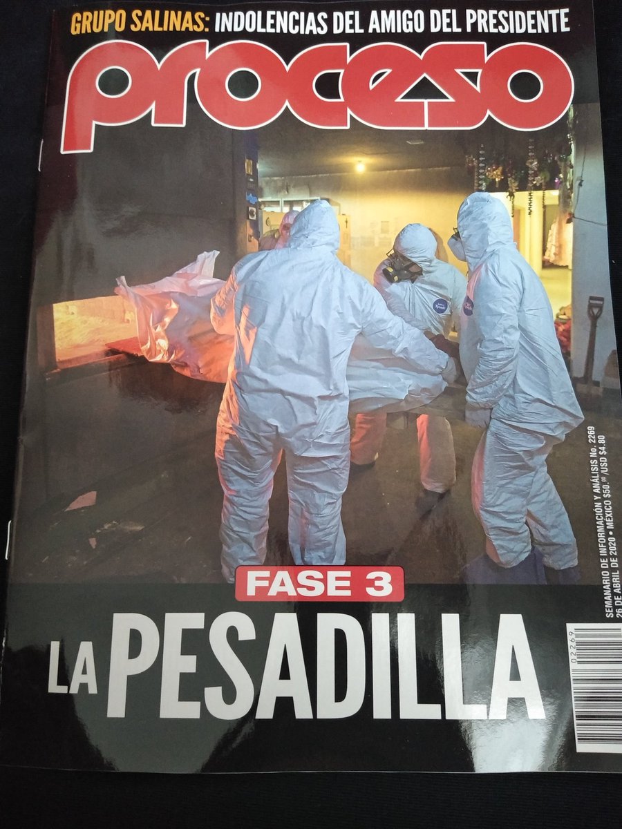 LOVREGA's tweet photo. Pues resulta que Proceso eligió tomar el camino de aquella revista cultural de nombre Alarma.

Hoy me entero que esa revista se especializaba en fotografía artística y era leída por personas educadas y con un alto nivel socioeconómico. 

Esta portada lo confirma. https://t.co/6XGb6LAGWq