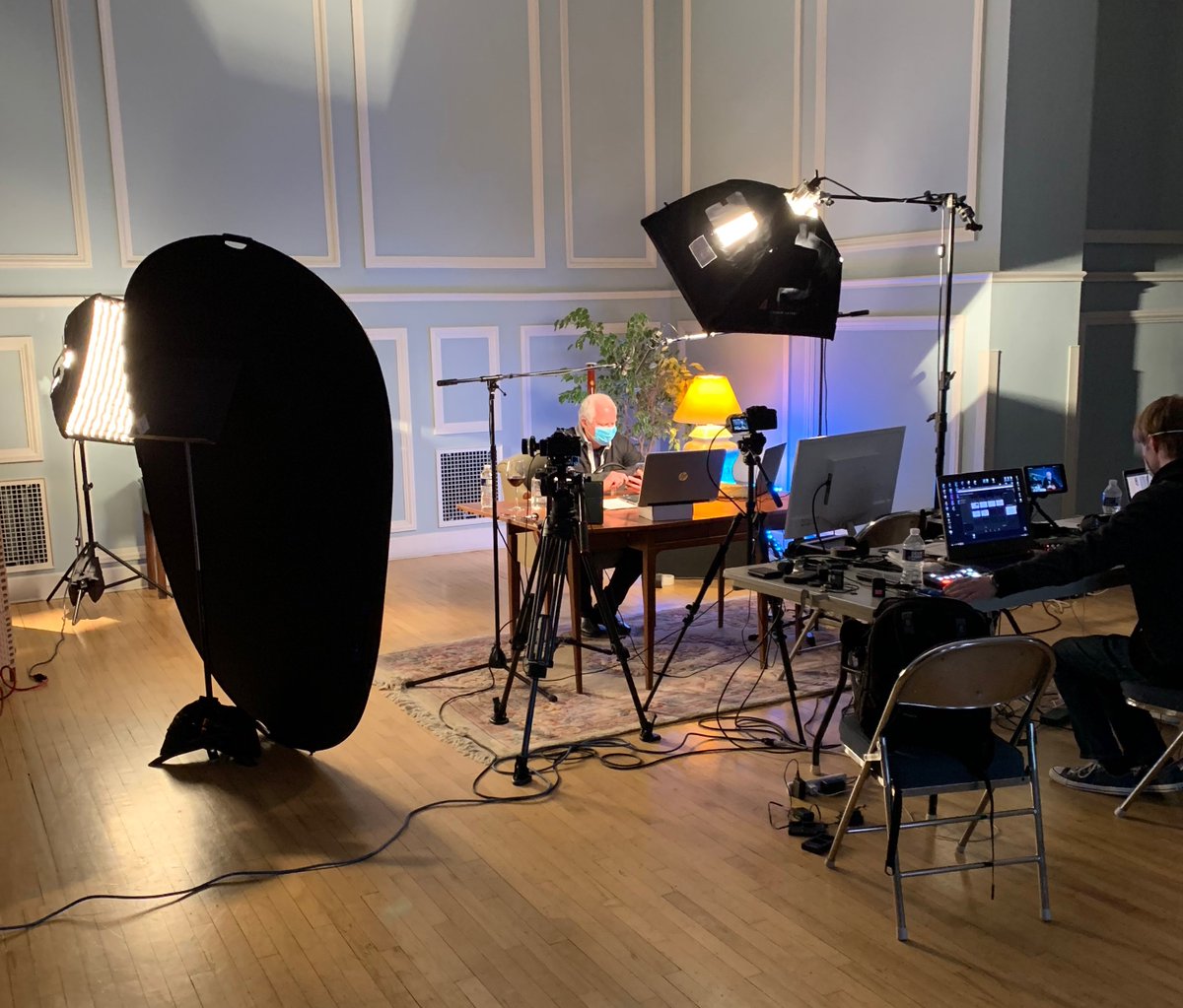 SettlementMusic's tweet photo. Our emcee Fred Stein and our crew are all set, with proper social distancing in place, to go live with our free Music Can Overcome! virtual gala on Facebook Live. We're just a few minutes away! https://t.co/HGb3ljws6R
